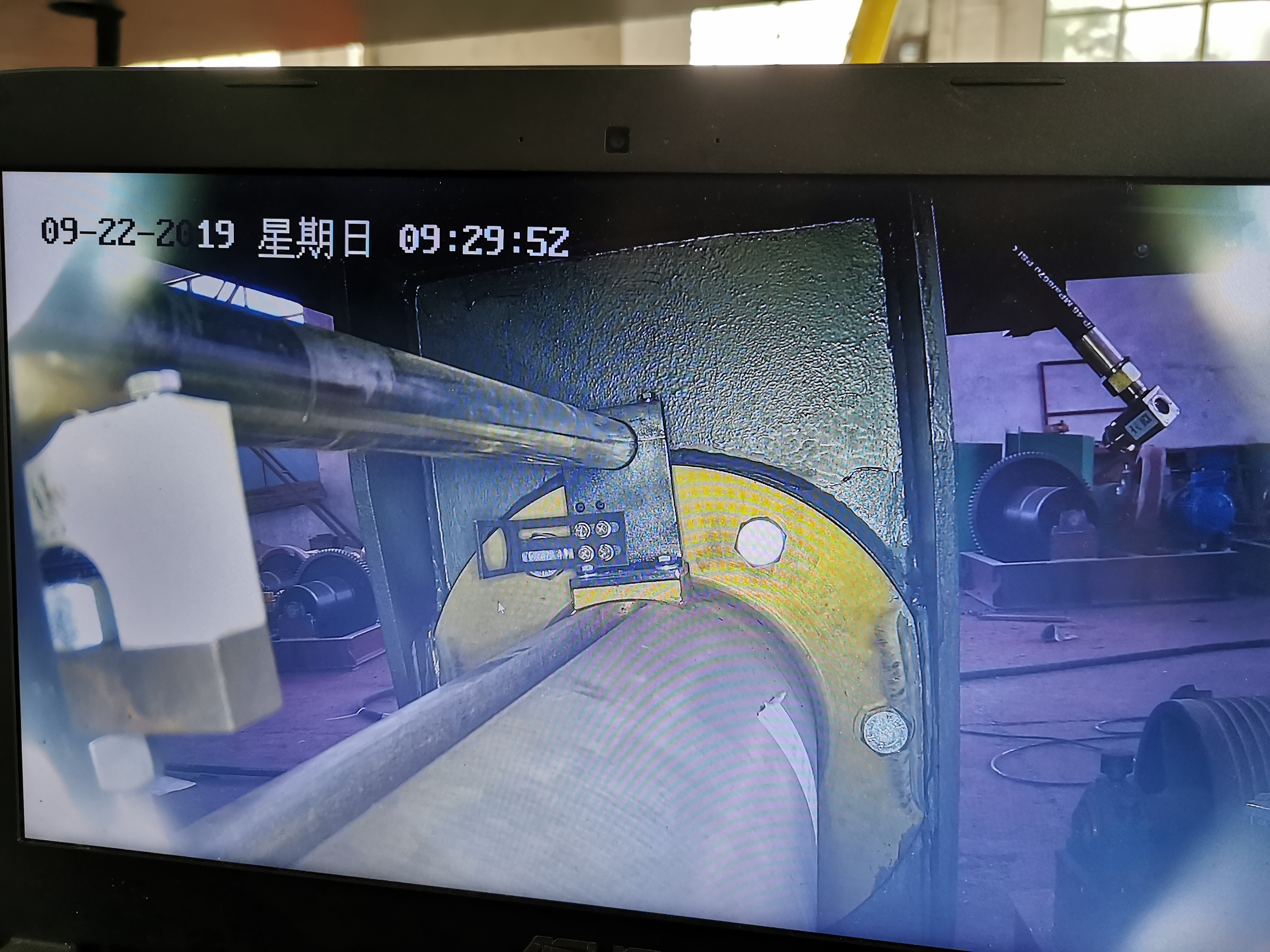 微特門機液壓自動抓梁系統成功應用于金沙水電站