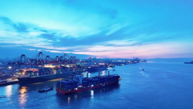 微特動態稱重系統助力遠海碼頭門座機智能化升級